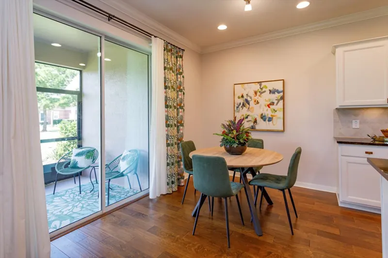 Dinette by the lanai